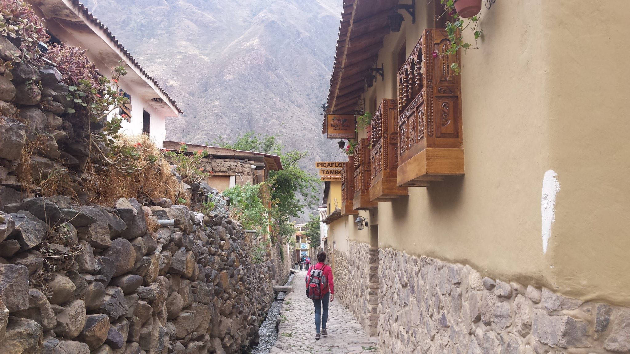 Como ir a Machu Picchu desde Lima. Ollantaytambo- Pasaporte y Millas