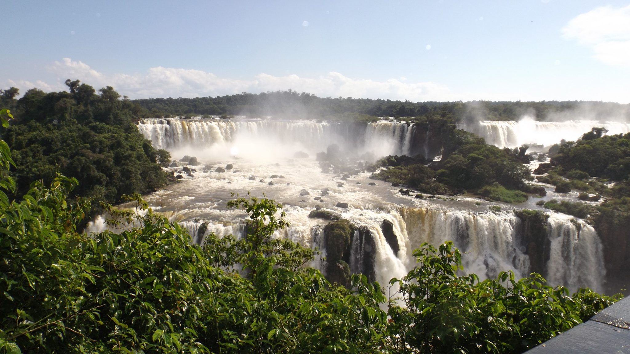 Img post Lado argentino Cataratas Iguazú. Pasaporte y Millas